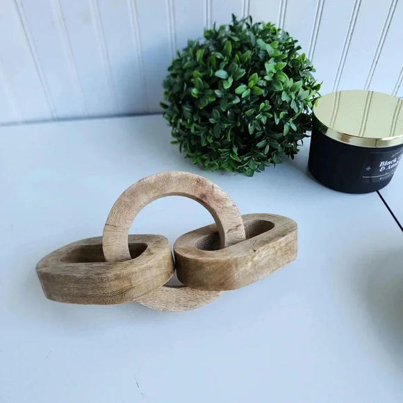 10" Decorative Wooden Chain Link Sculpture Modern Shelf Display - Picture 1 of 10